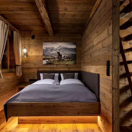 Sporerhof Dolomitenlogen Lejlighed *